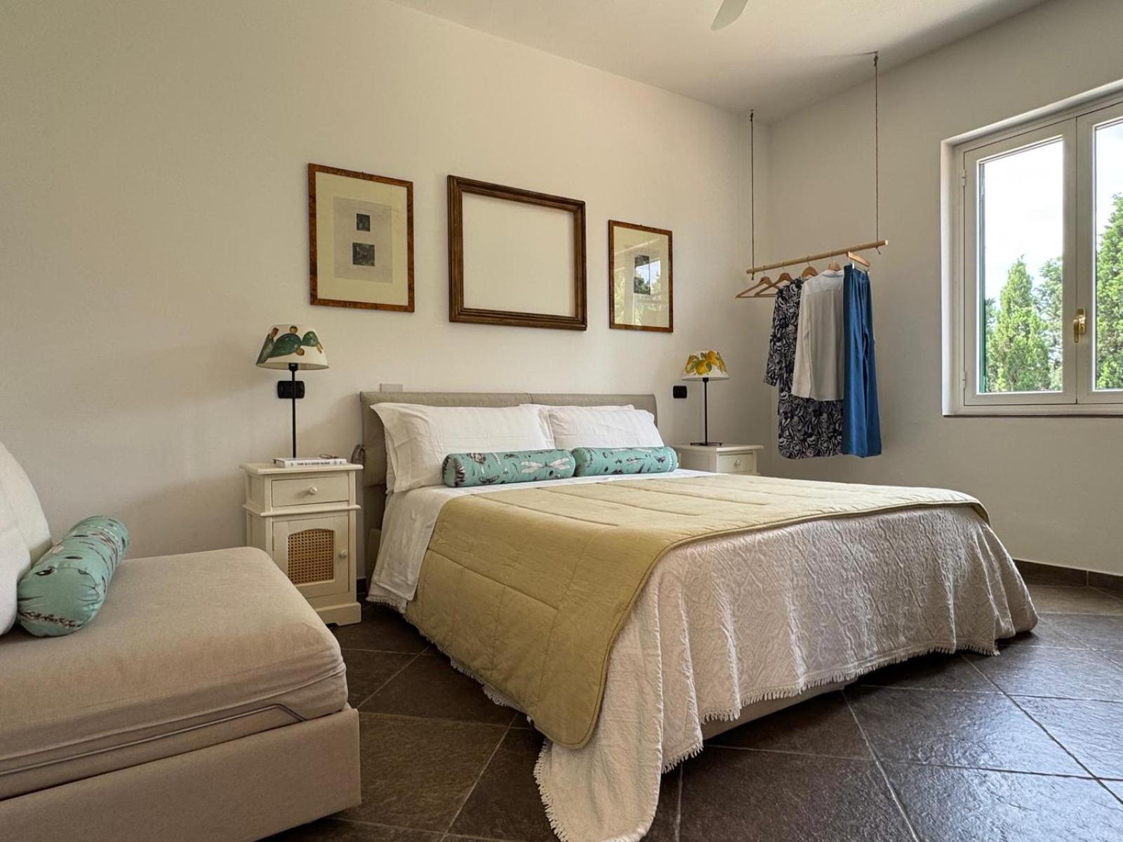 B&B Don Gaspano Pace Del Mela Luaran gambar