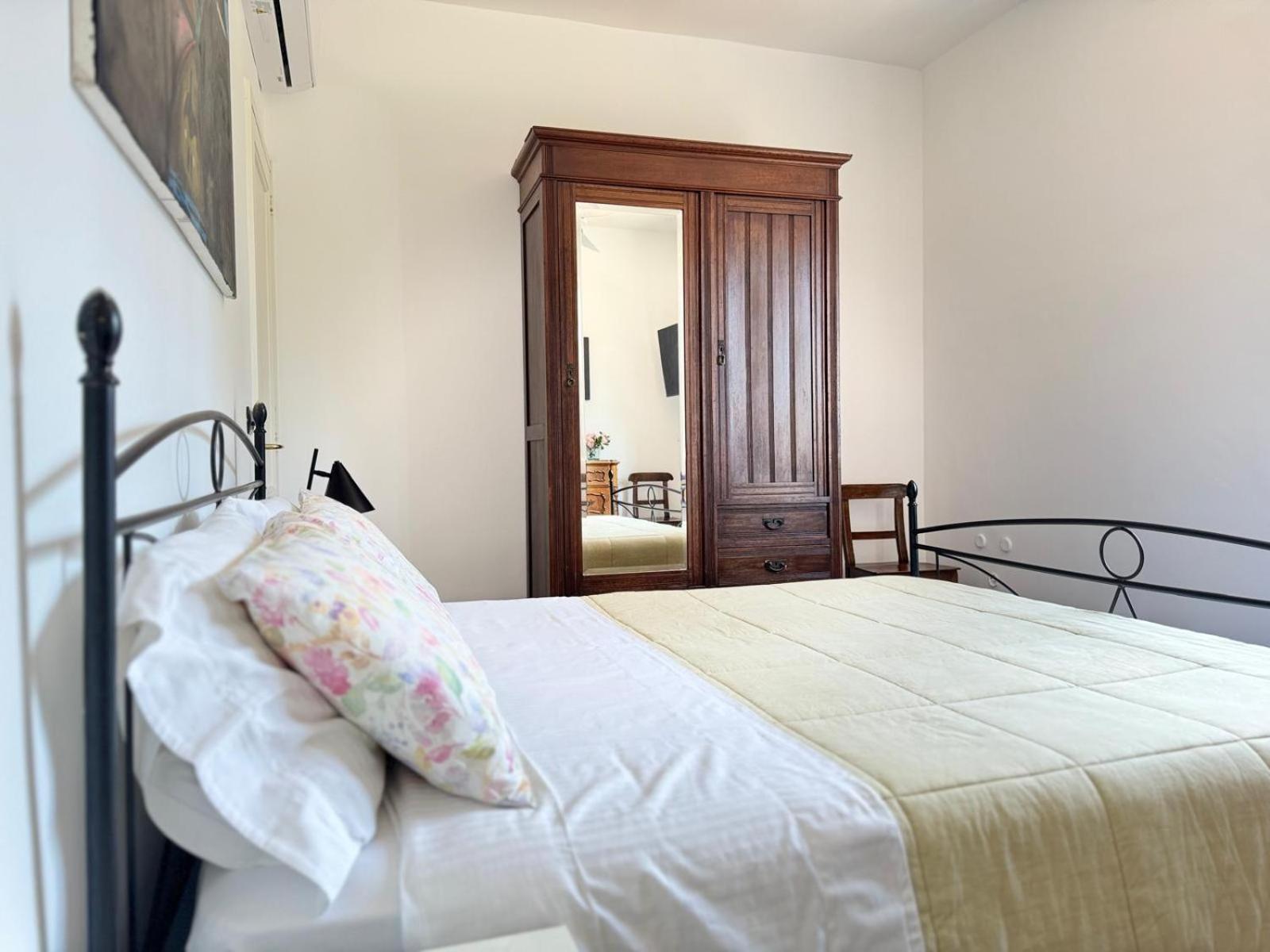 B&B Don Gaspano Pace Del Mela Luaran gambar