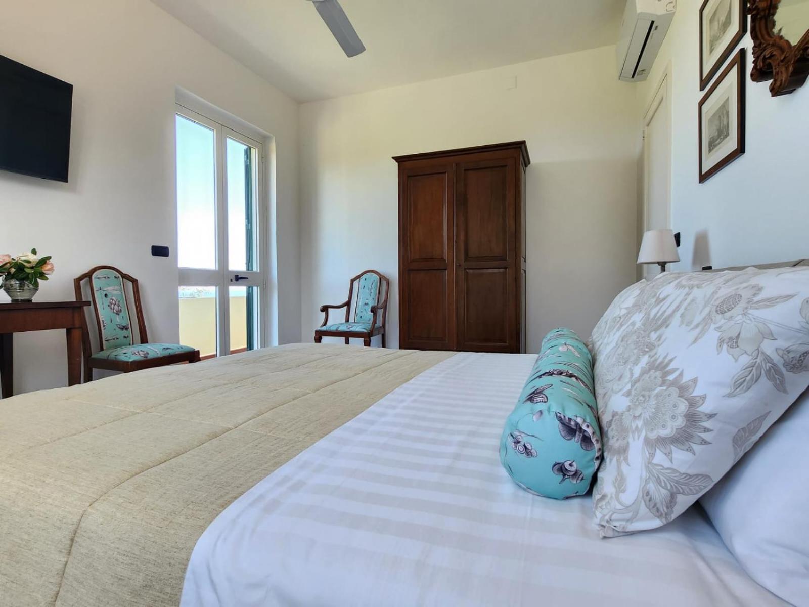B&B Don Gaspano Pace Del Mela Luaran gambar